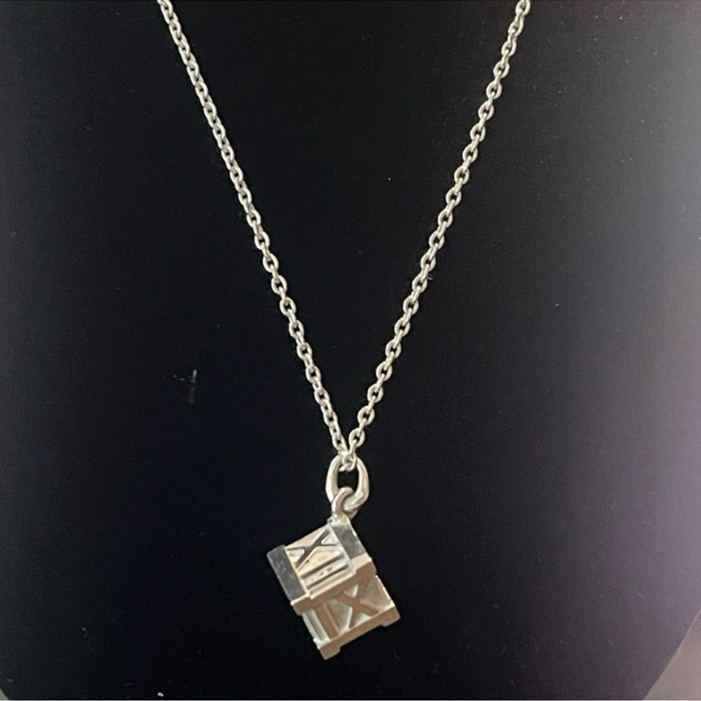 Tiffany & Co. Silver Necklace with ATLAS Cube and Tiffany Box